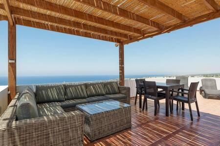 Joya Cyprus Mermaid Penthouse Apartment Agios Amvrosios  Bagian luar foto